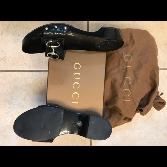 Gucci sand pelle s gonna sandal